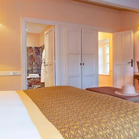 De La Cité&spa Mgallery Hotel
